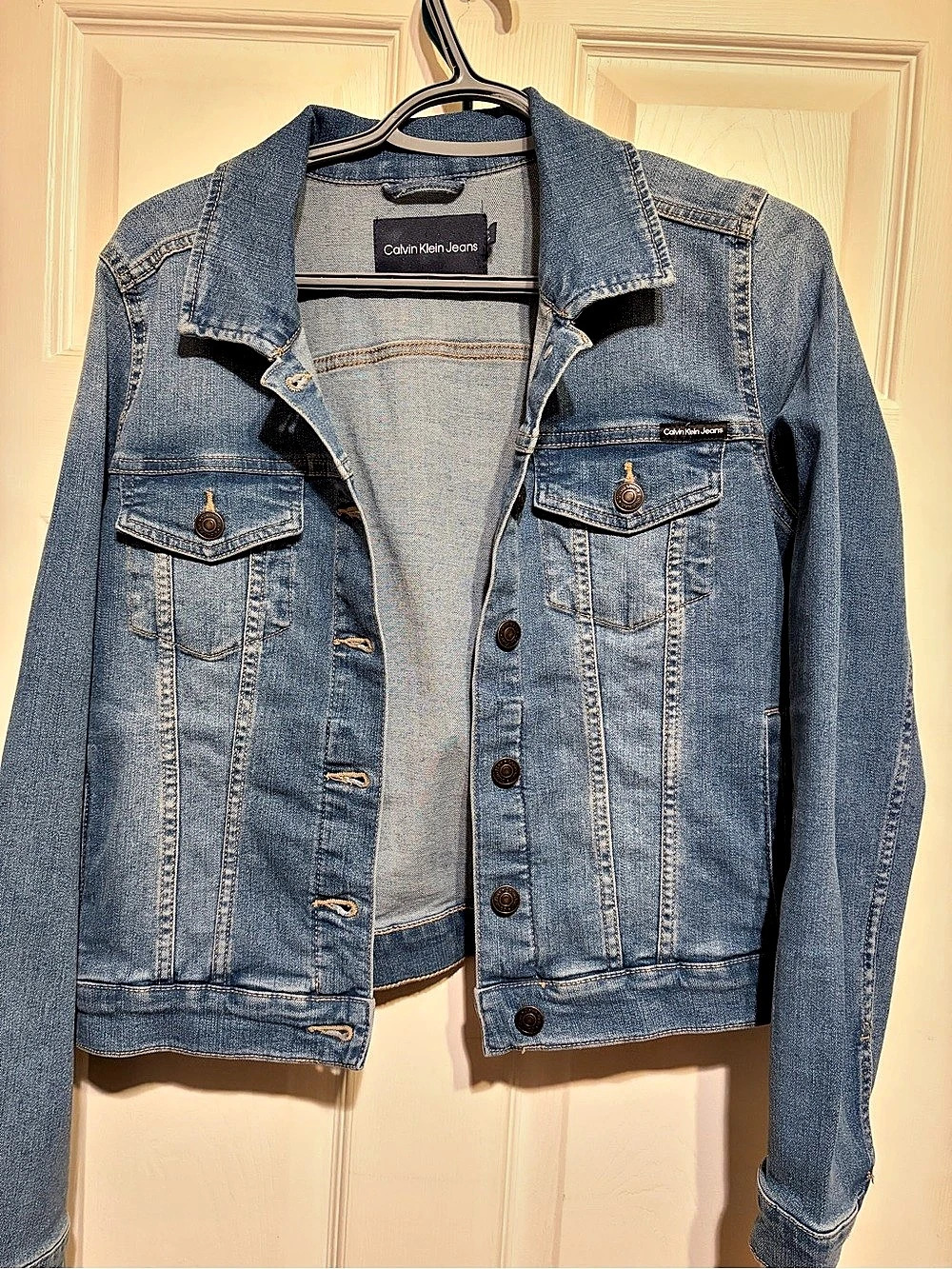 Calvin Klein Jeans Women's Denim Jacket in Blue Like New